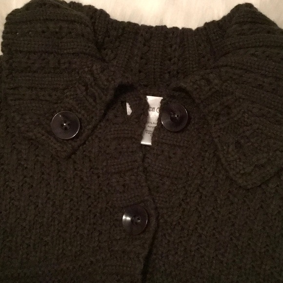 NWOT Green Sweater - Picture 2 of 5